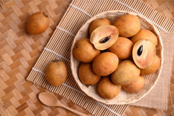 Chikoo (Sapota)